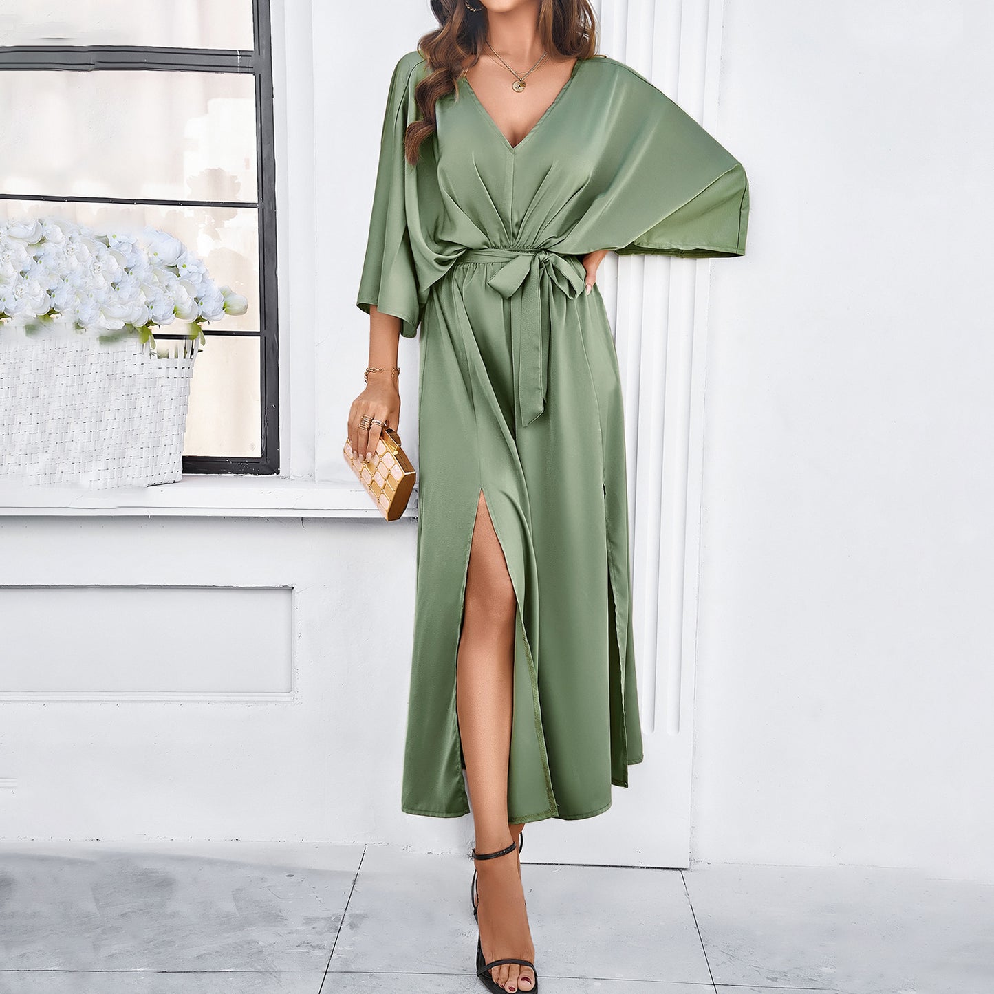 The Flowing V-Neck Maxi Dress - Effortless Elegance with a Modern Twist