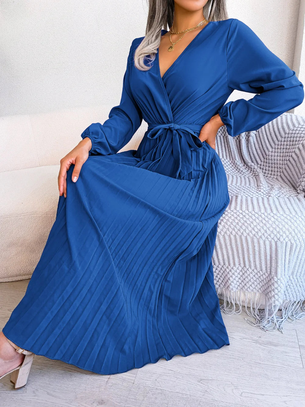 Elegant V-Neck Pleated Maxi Dress - Spring/Summer Collection